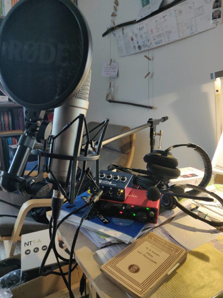 h2b13 podcasting hardware